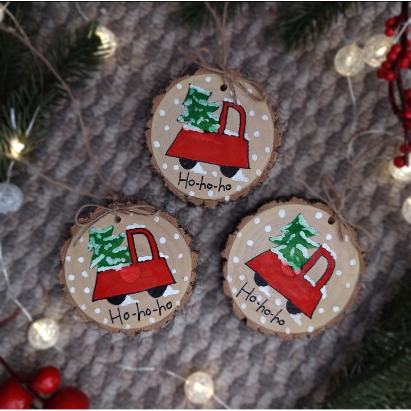 Ornament pentru brad - glob din lemn - masina Ornament pentru brad - glob din lemn - masina