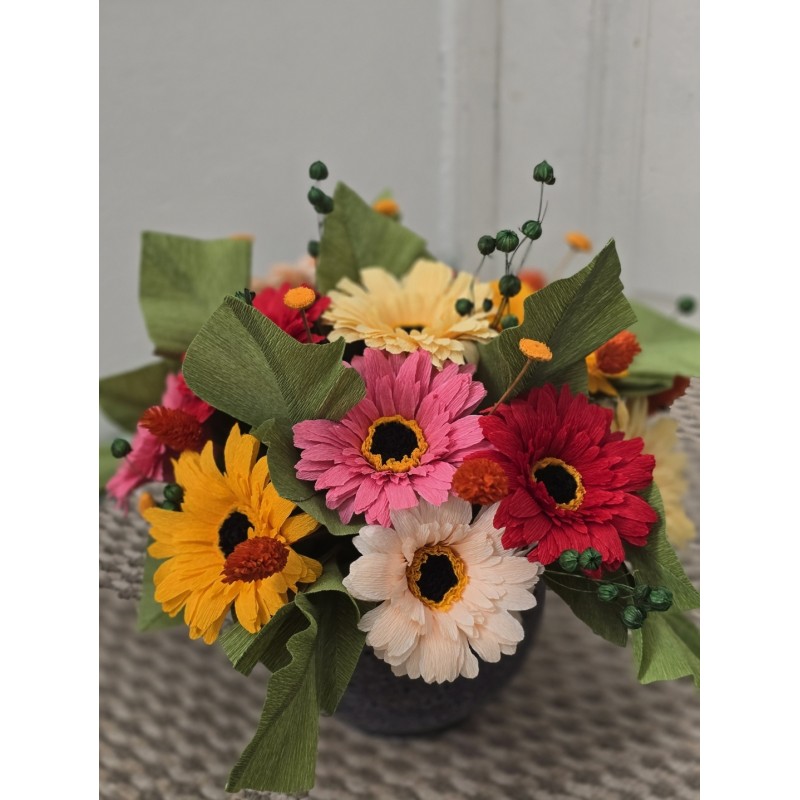Aranjament colorat din gerbera Aranjament colorat din gerbera