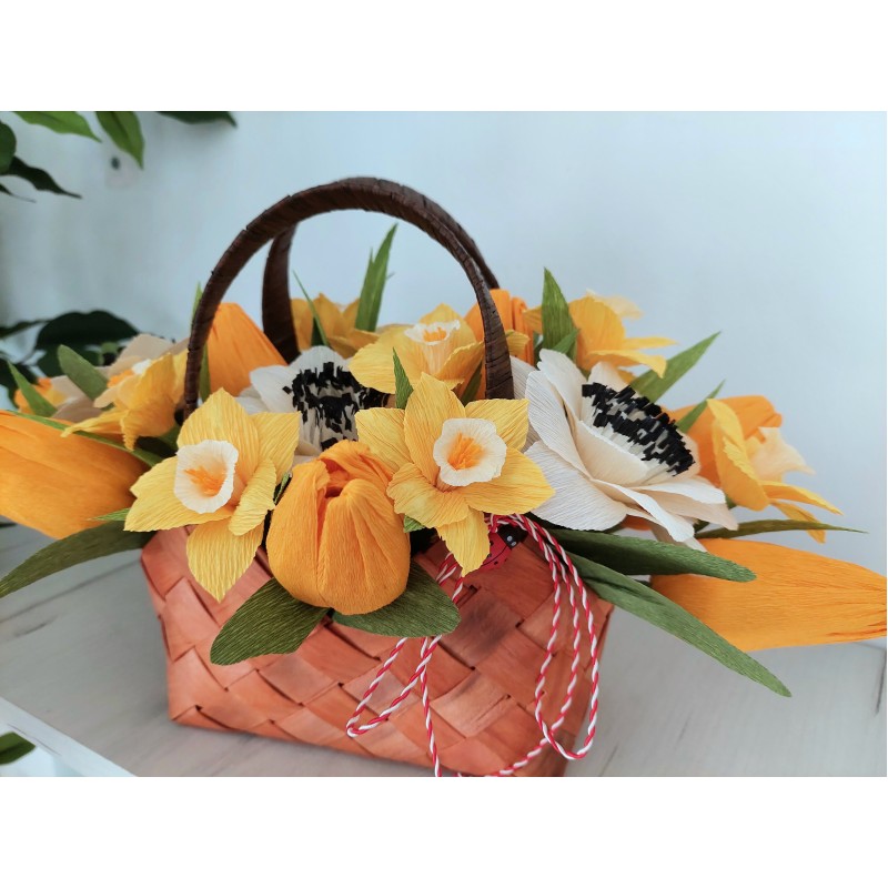 Poseta cu flori de hartie Poseta cu flori de hartie