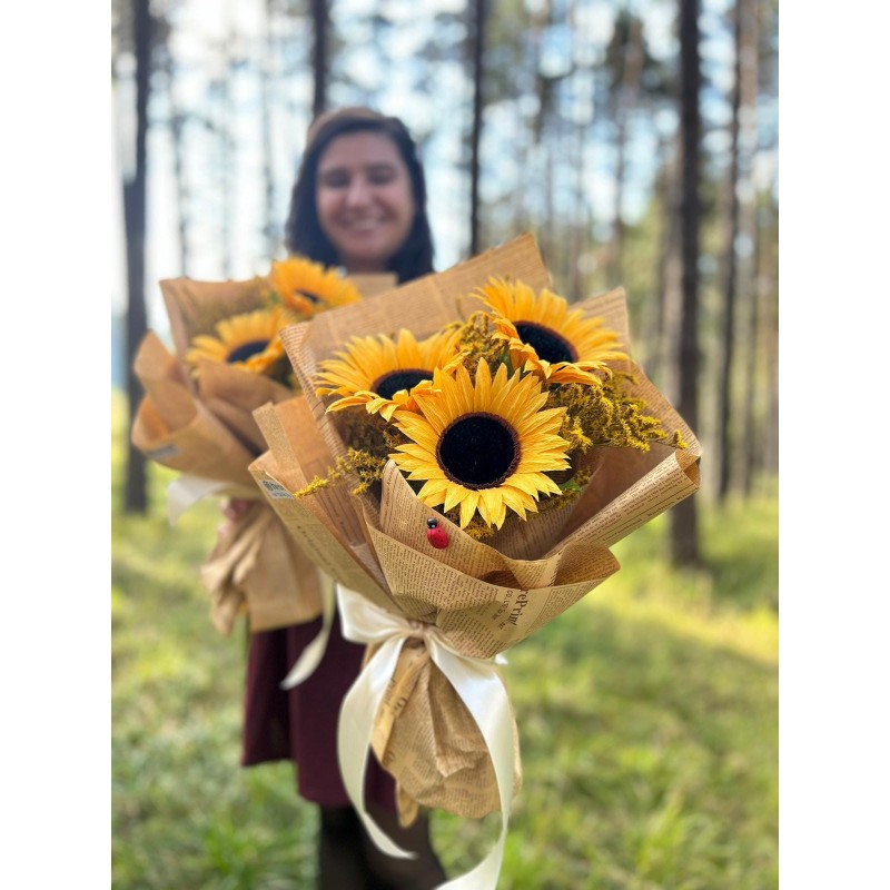 Buchet floarea soarelui Buchet floarea soarelui