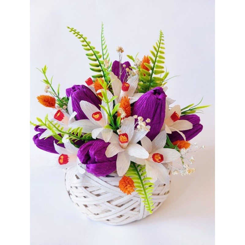 Cos cu lalele si narcise Cos cu lalele si narcise