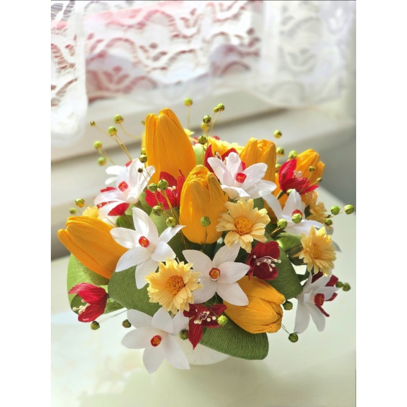 Aranjament de primavara in ghiveci